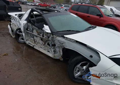 1998 Pontiac Firebird Trans Am from USA, damaged, VIN 2G2FV22G9W2200887